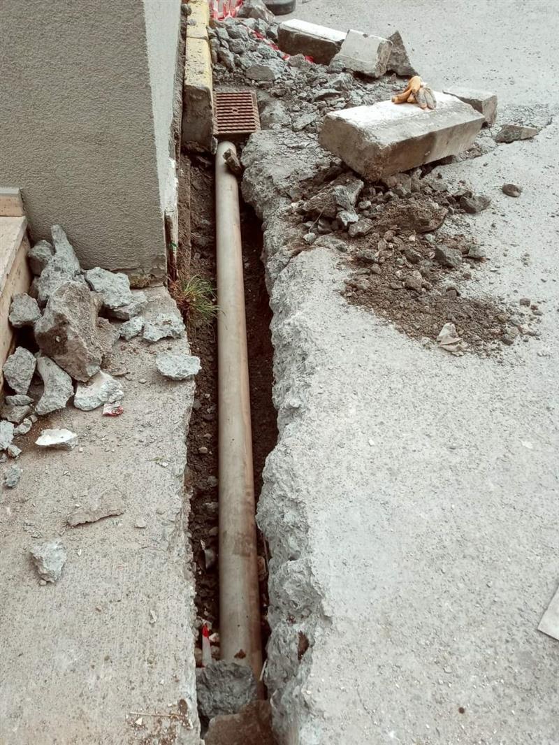 K�� Sonras� Sitemizin Bozulan Yollar�n�n Tamirine Ba�lad�k.