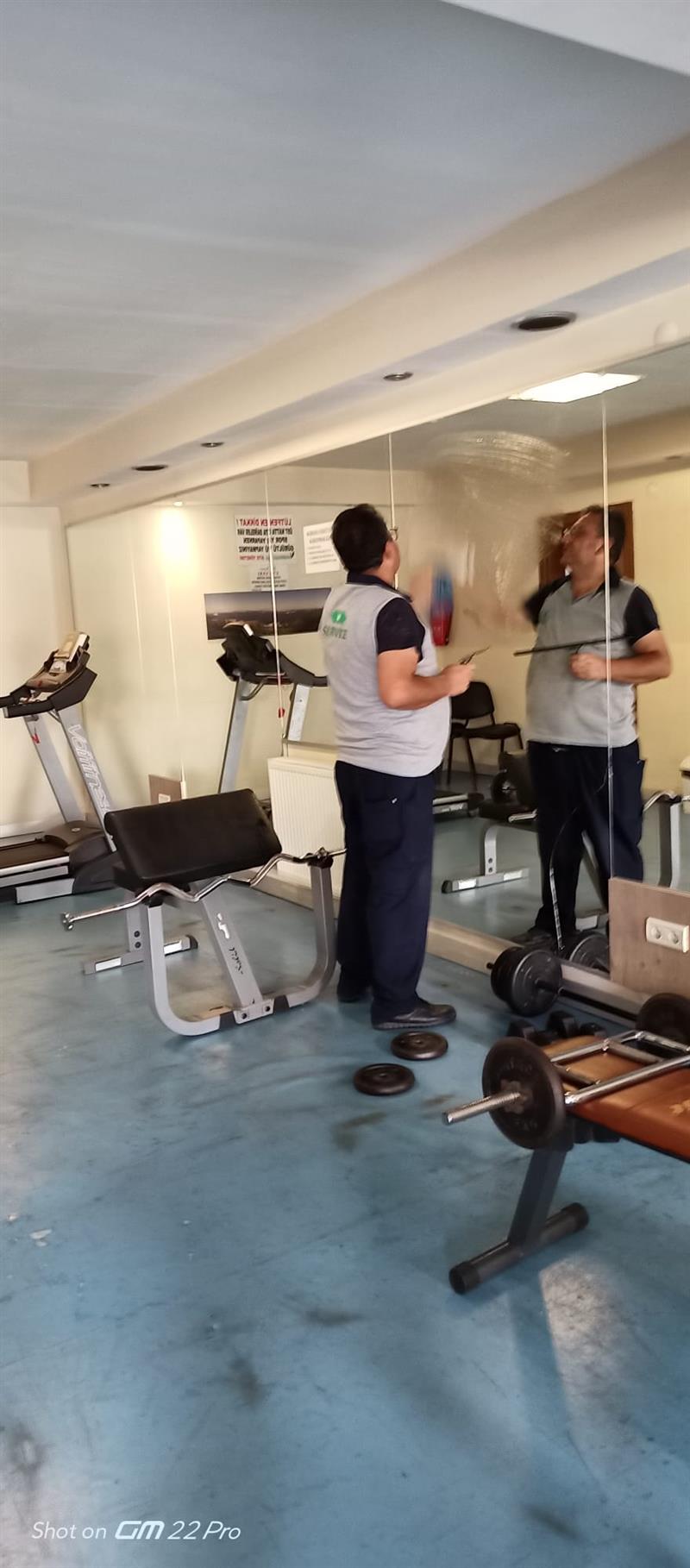 Sitemizin Ortak Alanlar�n� Temizliyor Ve Dezenfekte Ediyoruz..Y�netim